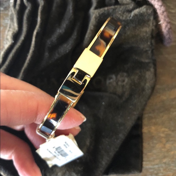 MICHAEL KORS *Make me an offer*No lowballs please* - Picture 8 of 8